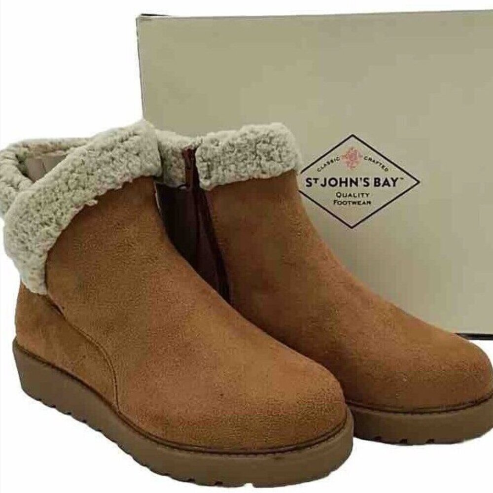 St. John's Bay Womens Deerfield Booties Cognac